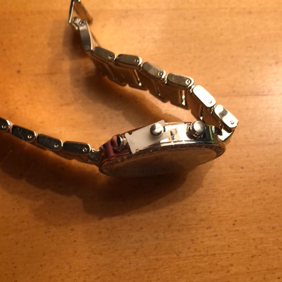 NY&C brand new silver watch. - Picture 3 of 3